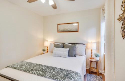 Petals and Pillows Getaway 1 Mi to Dtwn Wendell! - Foto 11