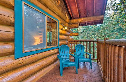 Riverfront Cabin with Hot Tub 2 Mi to Eagle Falls - Foto 21