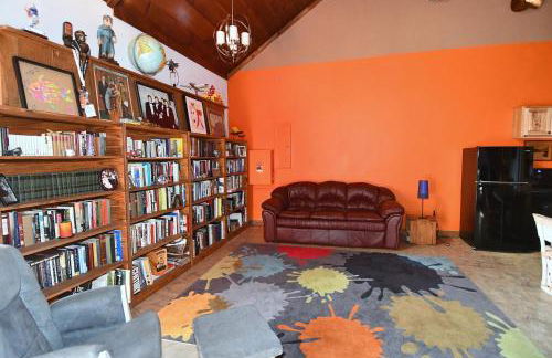 Mountain Meltdown - Pet Friendly, Grill, Wifi, Fire Pit, EV Station -Shared Space - Grill, Fire Pit, Covered Porch, Fountain Pond - Foto 3