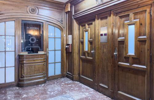 Stay U-nique Apartments Balmes II - Photo 40