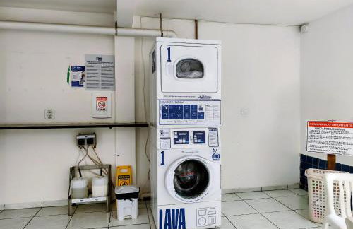 Apto 5E - 2 Quartos com Ar Condicionado, 2 Banheiros, 1 vaga e Internet - Frente ao Mar - Foto 58