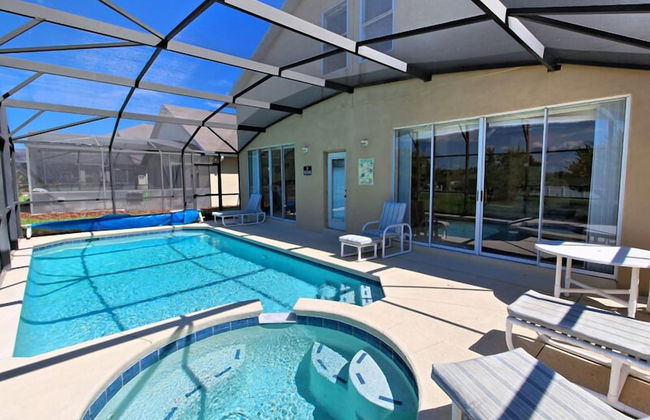 Peacful Surroundings Pool/spa Games Room! 5 Bedroom Villa by RedAwning - Foto 22