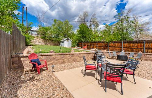 3 bedroom *Downtown* with Firepit - Foto 12