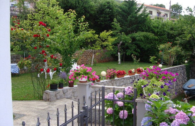 Tranquil Spacious Villa With Private Pool - Foto 27