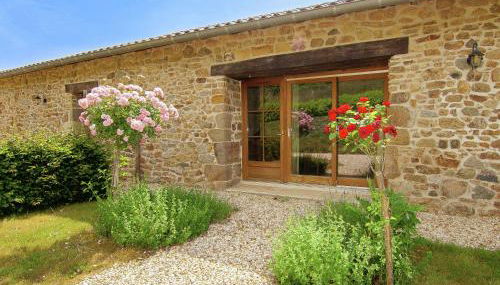 Cottage in France with Covered Terrace - Foto 4
