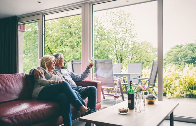 Well-kept Bungalow With Fireplace Near Valkenburg - Photo 26