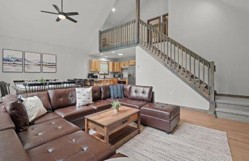 Twin Chalet - 6 BDs Hot Tub Game Area and more - Foto 57