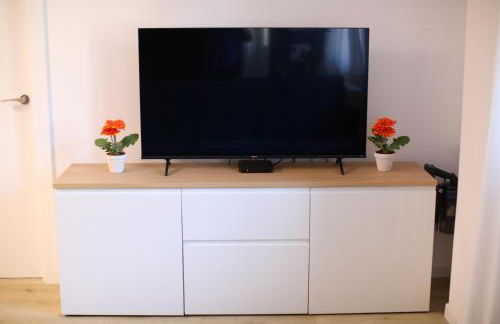 Maestro Damián, Moderna Vivienda Turística a Estrenar en Bilbao - Foto 6