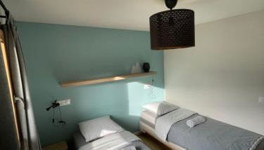 3 chambres, calme, vue imprenable, refait à neuf - Photo 4