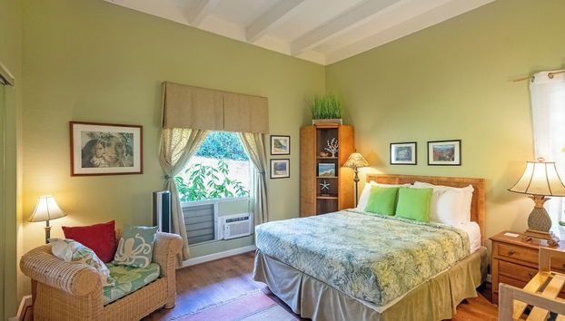 Puamana 25A - Photo 3, Room