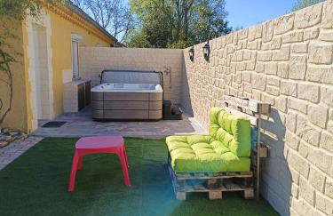 Grand studio et jacuzzi extérieur - Foto 10