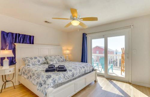 Ocean Views and Deck Family Home, Steps From Beach - Foto 12