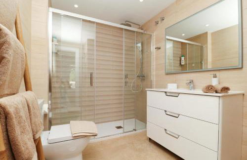 Playa Real Luxury Apartment - Photo 15