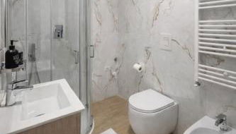 Rama Apartments - Foto 3, towels, Shower