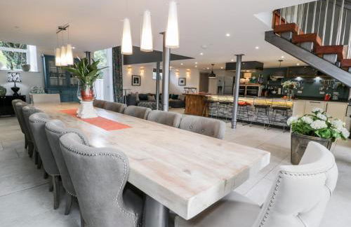 Capel Mawr, Basement 19 - Photo 23