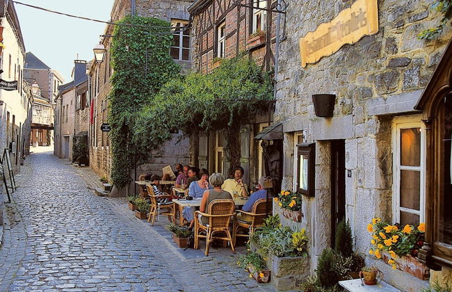 Apt w/ Fireplace & Garden - Photo 38