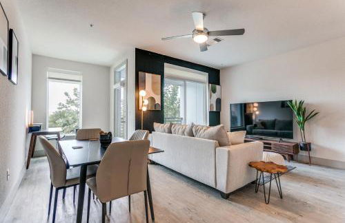 Stylish Condo facing Riverwalk with Free Parking Pet Friendly Centrally Located on the Riverwalk - Foto 12