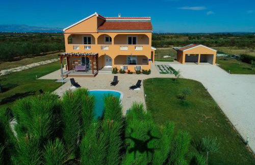 Holiday Home in Prkos With Private Pool - Foto 42