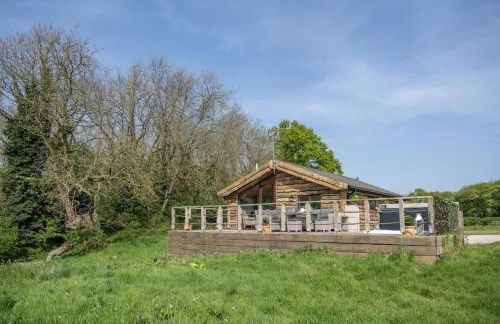 Tesseyman Lodge - Photo 13