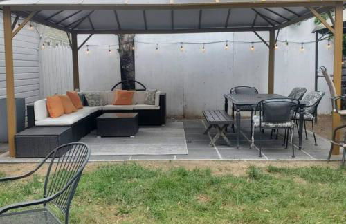 Revamped 3BR Apt with Easy Check-In Family-Friendly - Foto 7