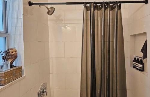 -Disco Bungalow- One third mile to FTL Marine Center - Foto 31