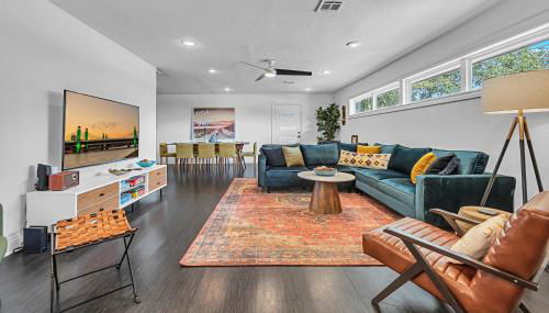 New-The Mod Poppy Large home 10 minutes from it all - Foto 2