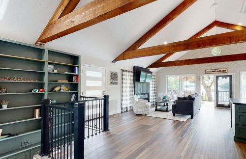 Raccoon Hollow Hideaway - Photo 3