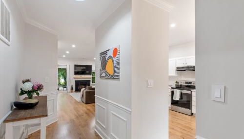 Raleigh Executive 2BR, Newly Furnished, Fenton & N Hills - Foto 4, pet friendly