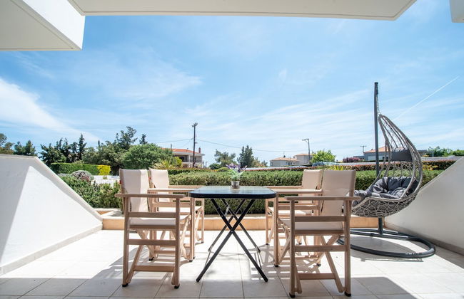 Lagaria Apartments - Photo 16