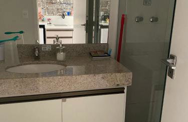 Hotel em CABO FRIO Cond Royale - Av N S Assunção 239, bairro Passagem - un 229 - Foto 18