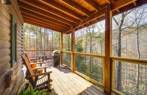 8 Mi to Appalachian Ski! Mtn-View Gem on 22 Acres - Foto 2