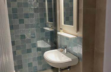 Nissiotiko Hotel - Photo 24