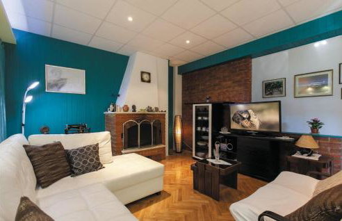 Stunning Home In Tugare - Photo 5