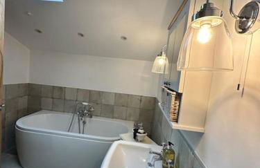 Converted Barn with Hot Tub, The Hayloft. - Foto 7