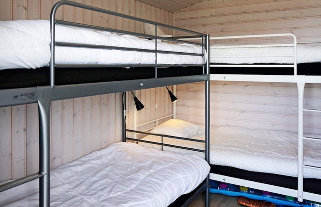 8 Person Holiday Home in Kopingsvik - Foto 4