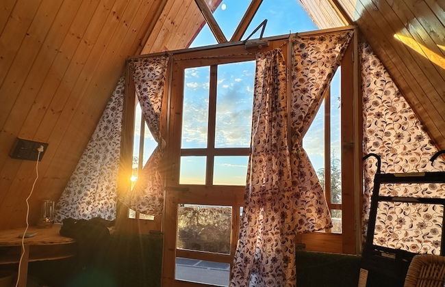 Eva Cabins - Photo 3