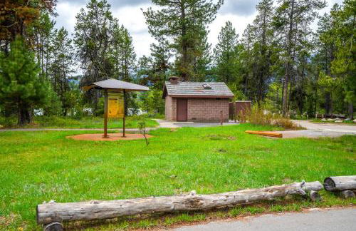 Spacious Donnelly Family Home with Private Hot Tub! - Foto 37