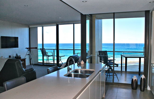 Apartment on King Street - Photo 9