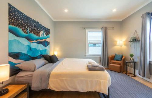 Oak Manor - Chic & Stylish 2BR Apartment Retreat - Photo 1