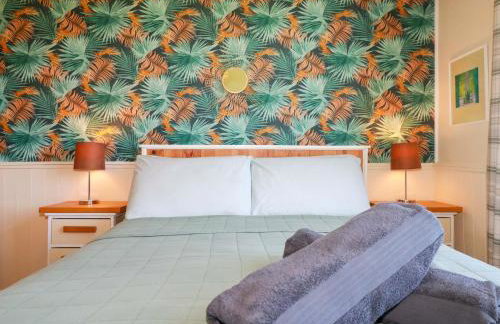 The Studio - Photo 12