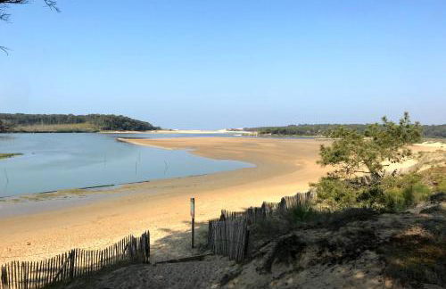 Spacious nest with terrace near the beach - Foto 16