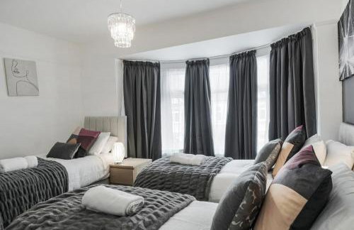 Work, Rest & Explore 4-Bed Flat Near Brixton - Foto 5