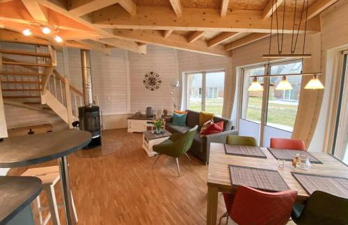 Kugelhaus Tamika - Sauna, Whirlpoolwanne und Kamin am Tollensesee - Foto 8