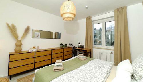 Moderne Wohnung mit Balkon ideal für Familien und Geschäftsreisende - Photo 5