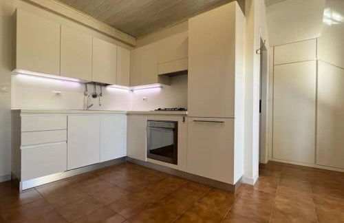 L'abete, bilocale su due piani in centro storico - Foto 9