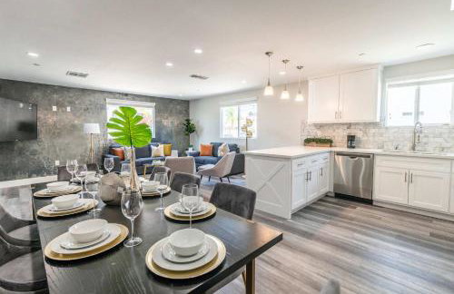 Modern 4BR Stay Premium Beds & Full Kitchen - Foto 17