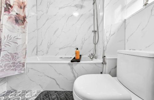 Balham Luxury Apartment 6 Min Walk to Underground and Overground Prime Balham Location - Photo 41