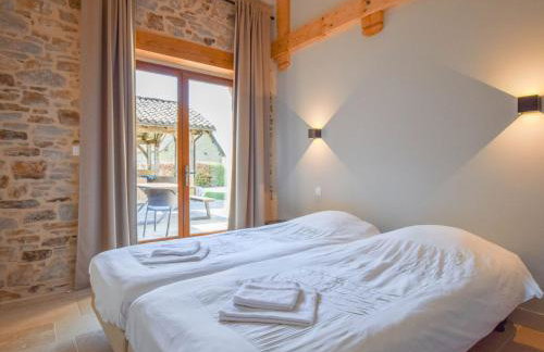 Cosy cottage in St Medard D'excideuil with pool - Foto 12