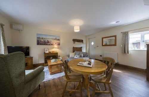 The Hoglets 2 by Together Travel - Luxury Cosy Cottage Retreat - Foto 6