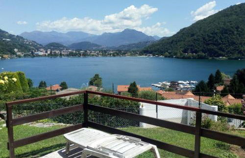 Charming Apartment in Lavena Ponte Tresa - 70m² - Spacious Terrace - Foto 40